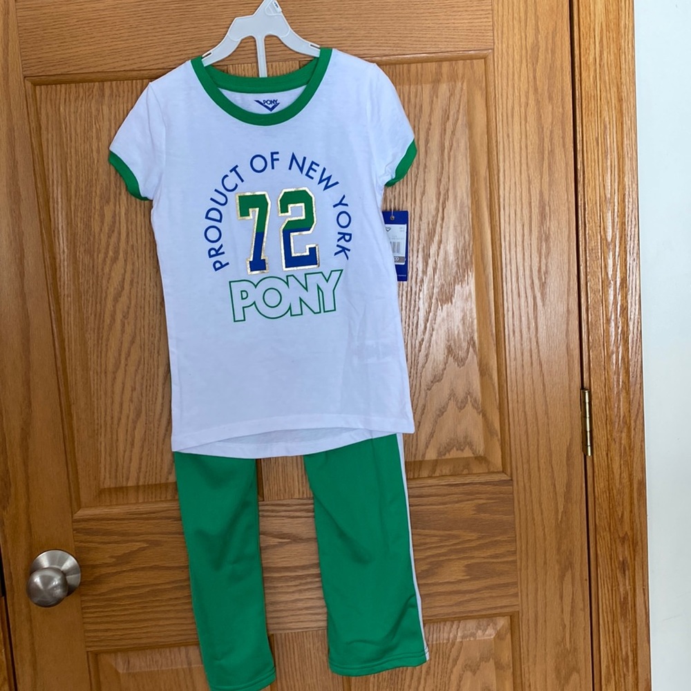 Pony - girls 6x top and bottom set